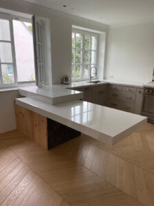 Küchenarbeitsplatte Keramik – kratzfest, hitzebeständig, pflegeleicht